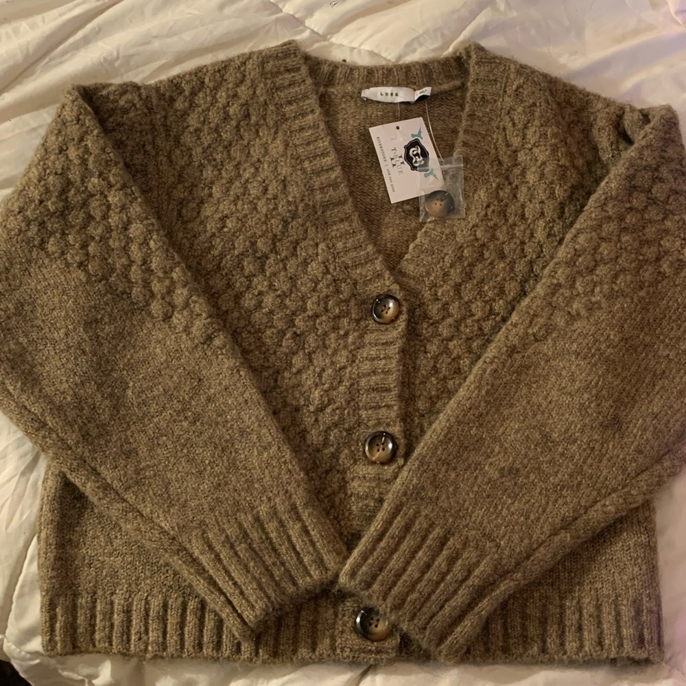 COPY - TBlue Taupe Crop Cardigan Button Up
